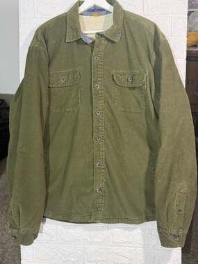 Tailor Vintage Mens XL Olive Green Corduroy Sherpa Lined Shirt Jacket